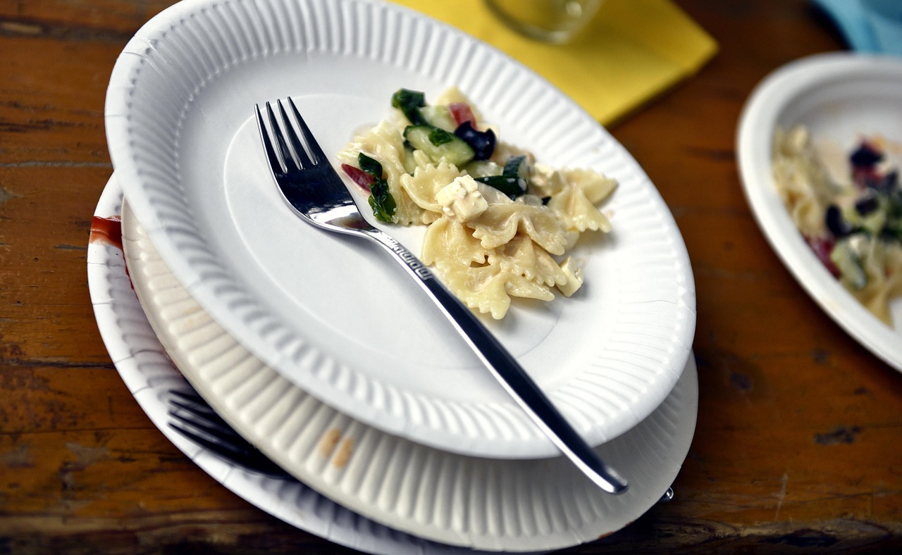 Disposable tableware, and what recyclable actually means